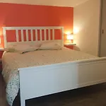 Les Cypres Florentins Holiday home Colomiers
