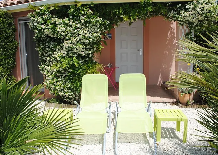 Les Cypres Florentins קולומייר