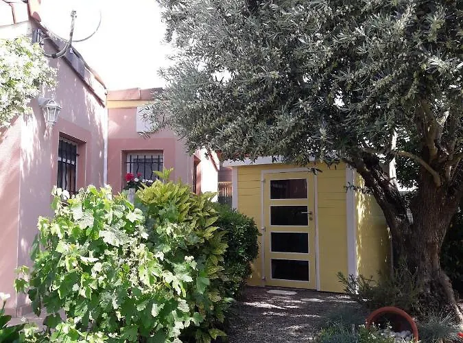 בית נופש Les Cypres Florentins